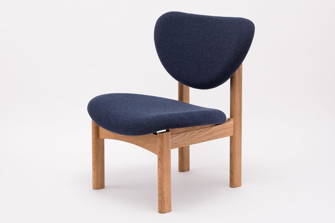 どっしり座れるトヨさんの椅子