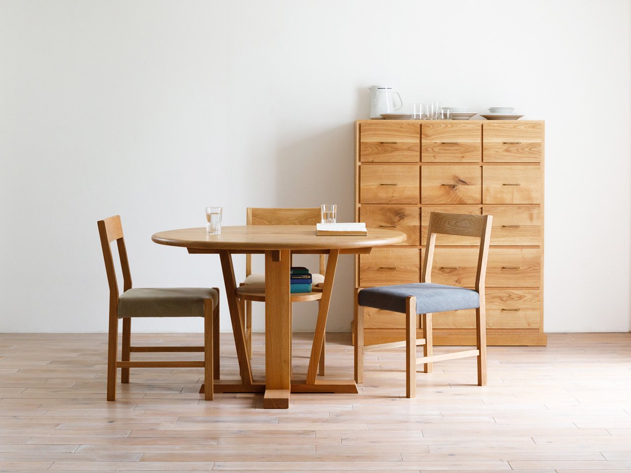 サークルテーブル FREX (フレックス)