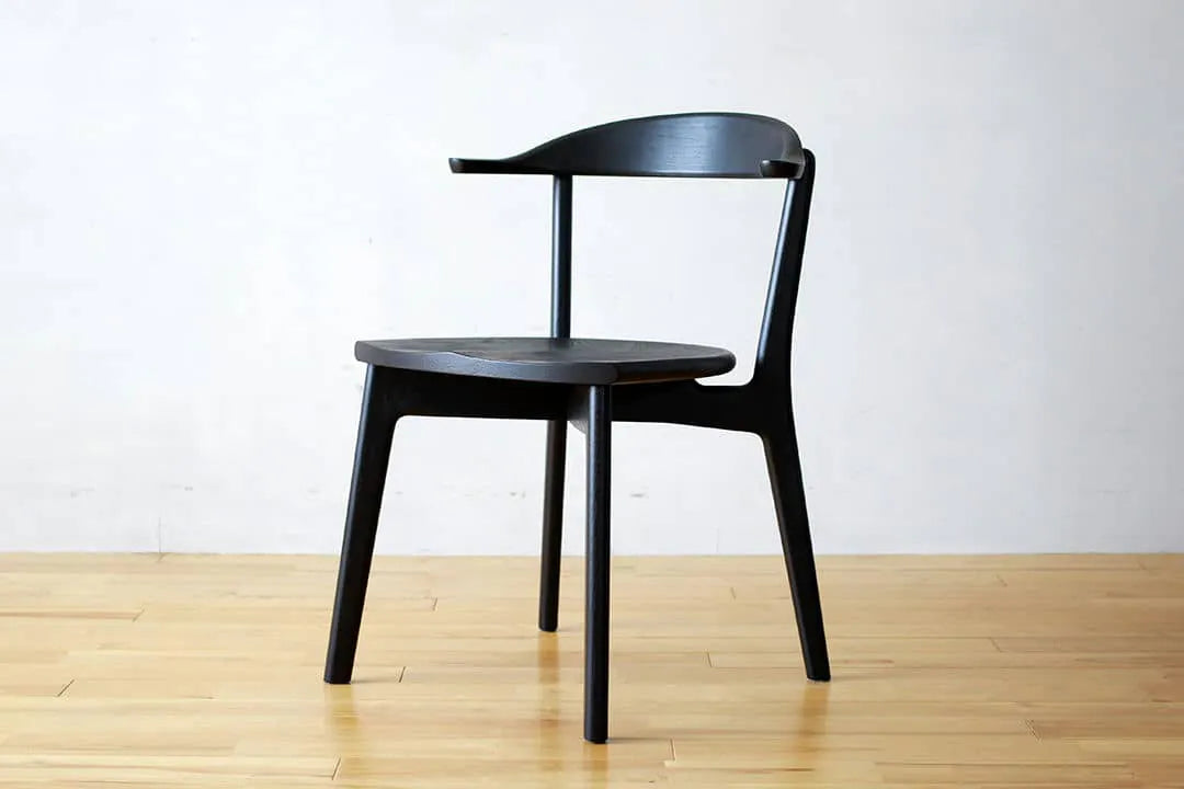 セミアームチェア DC352