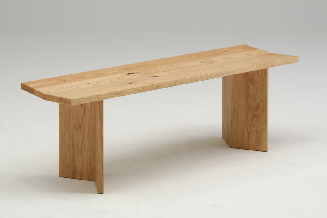 ベンチ Y (ワイ)