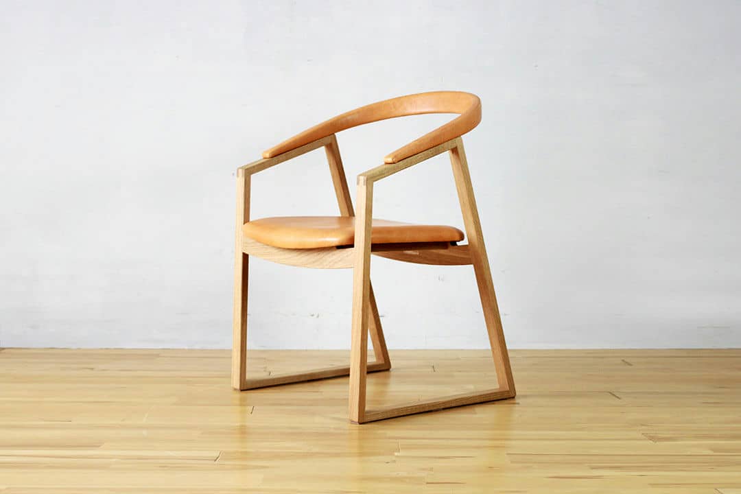 チェア Cチェア（背革タイプ）