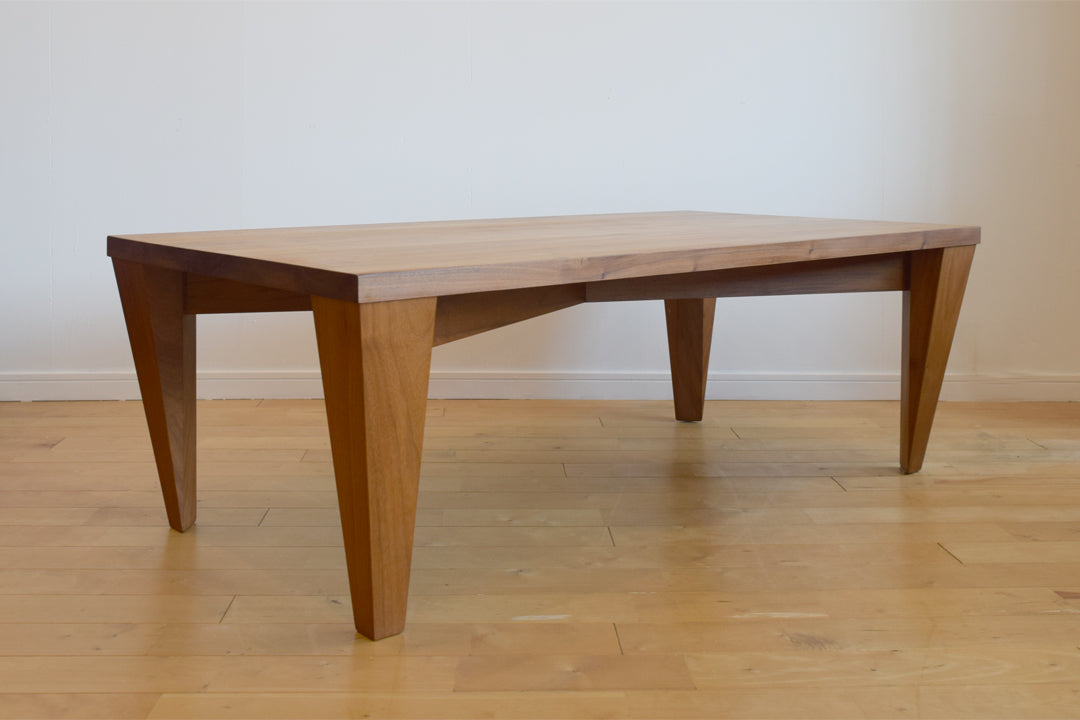 アウトレット！リビングテーブル　AUTHENTICITY（オーセンティシティ）T-M　ウォールナット材